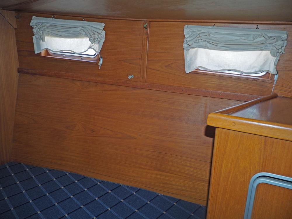 Aft cabin, Accommodation
